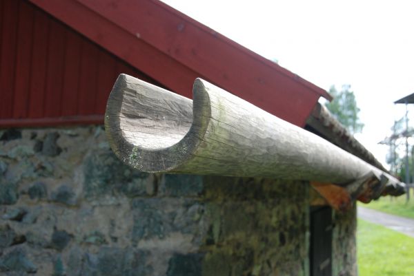 Wooden Gutter Repair in Advance